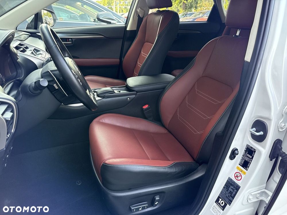 Lexus NX 200t Comfort AWD - 16