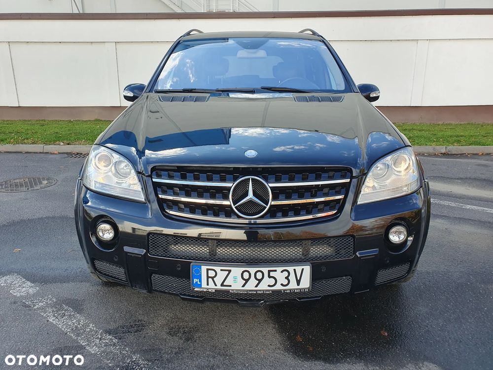 Mercedes-Benz ML 63 AMG 4Matic 7G-TRONIC - 2
