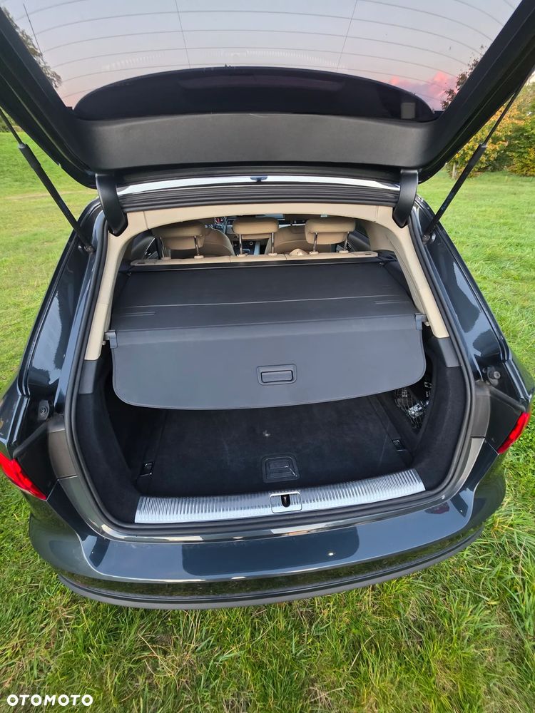 Audi A4 Avant 40 TDI quattro S tronic - 8