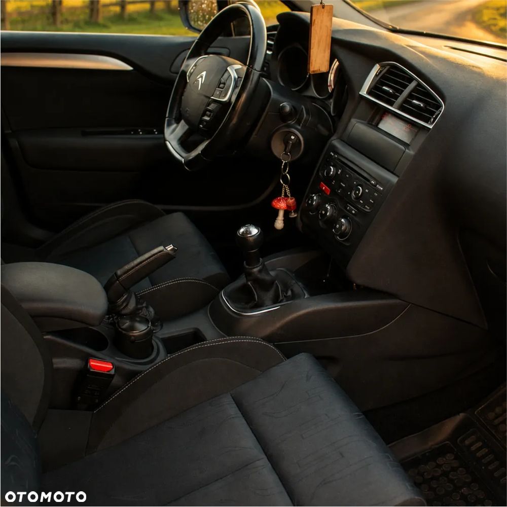 Citroën C4 - 11