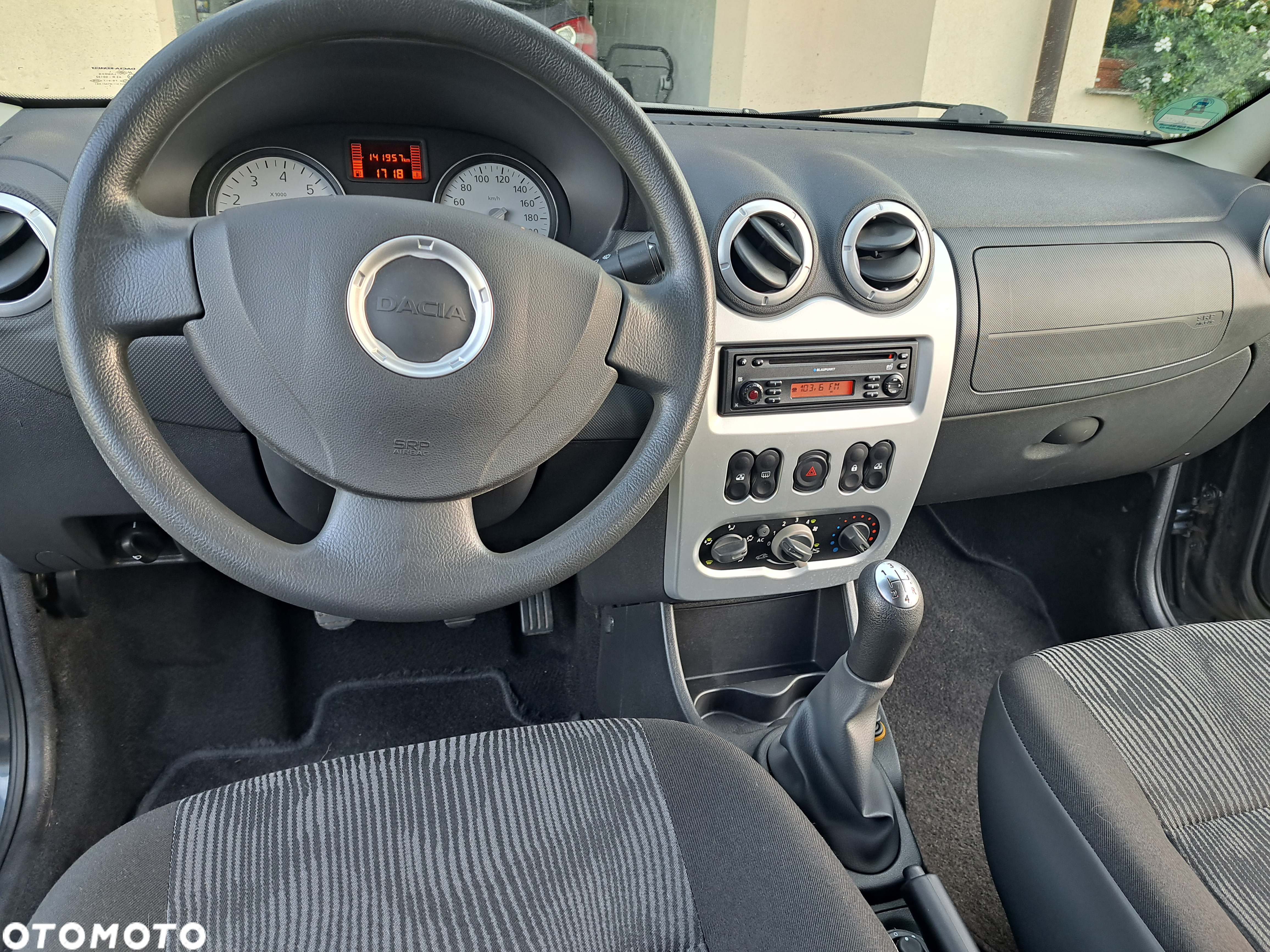 Dacia Logan MCV 1.6 16V Laureate - 18