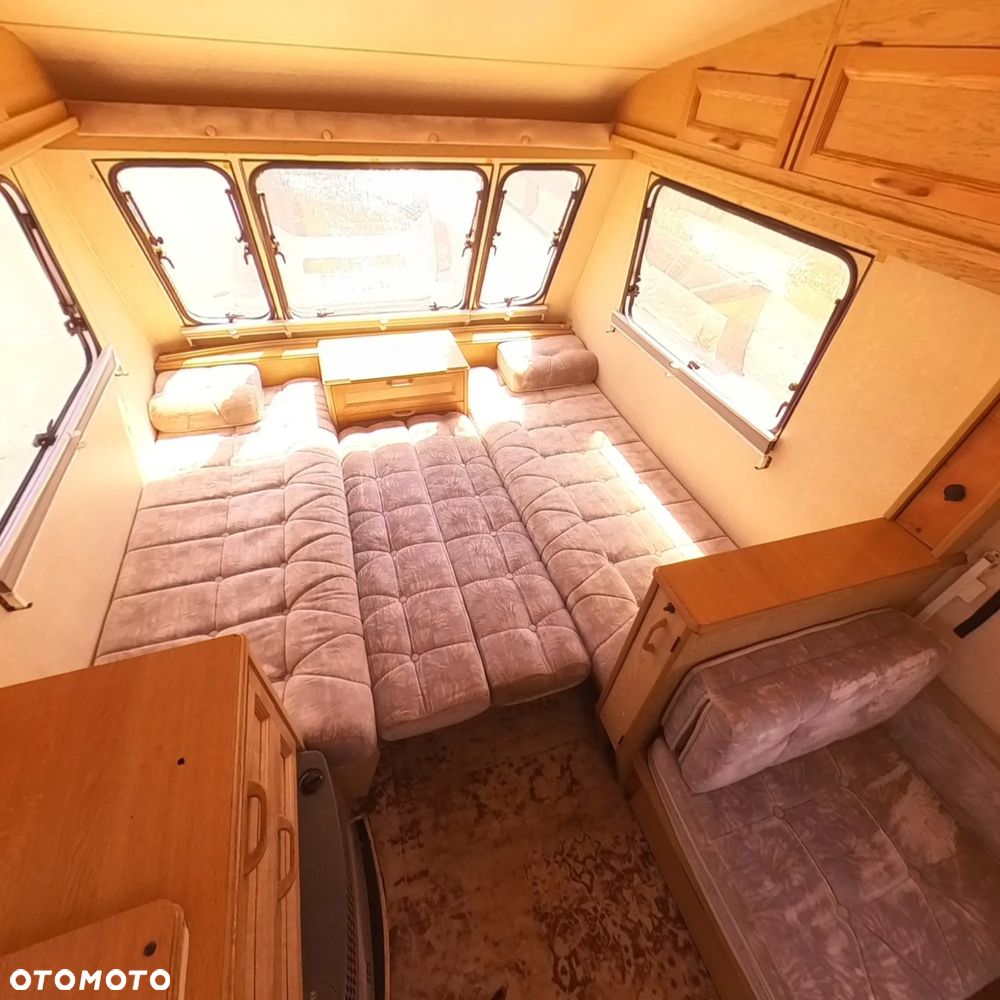 Elddis Sovering - 11