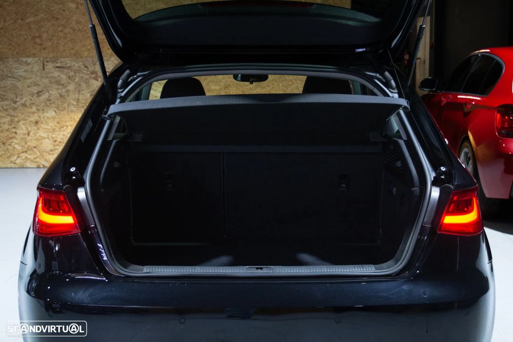 Audi A3 2.0 TDI Attraction - 2