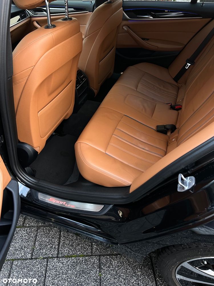 BMW Seria 5 520d xDrive Sport Line - 8