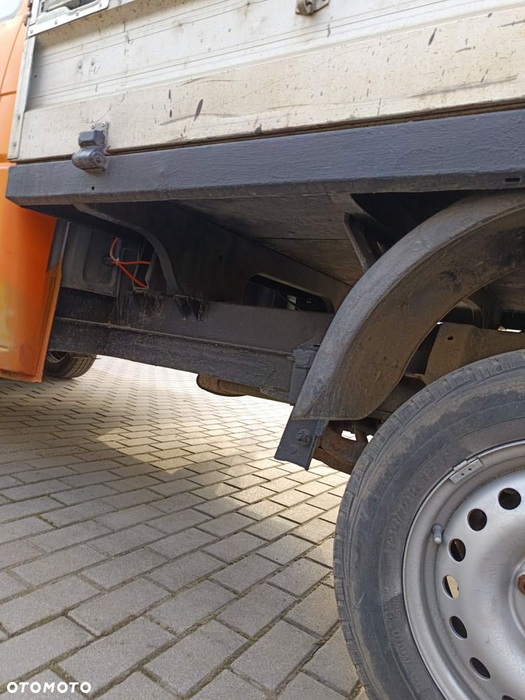Volkswagen T4 DOKA - 10