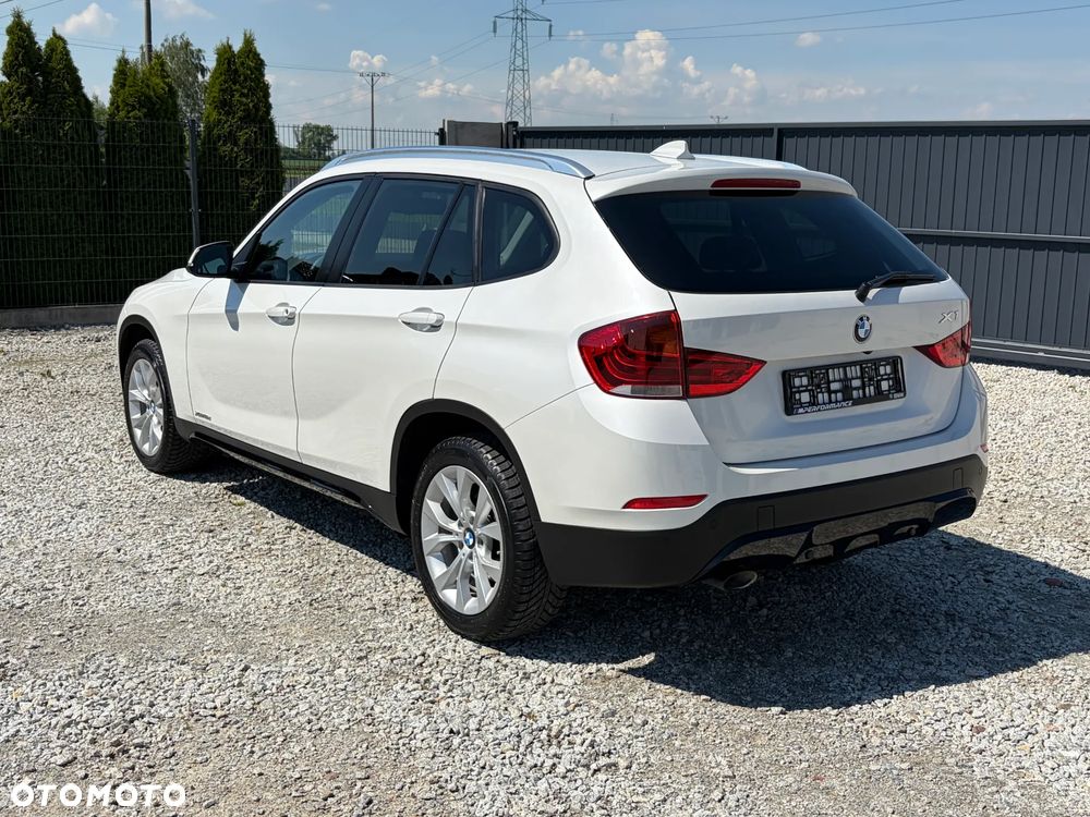 BMW X1 xDrive18d Sport Line - 10