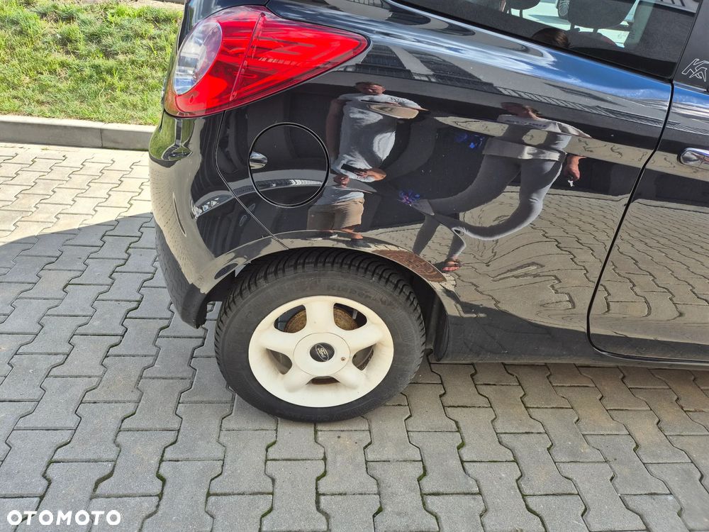 Ford KA 1.2 Titanium (air2) - 10