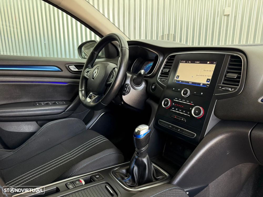 Renault Mégane Sport Tourer 1.5 dCi GT Line - 22
