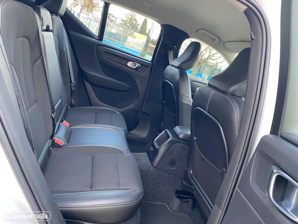 Volvo XC 40 1.5 T5 PHEV Momentum Plus - 15