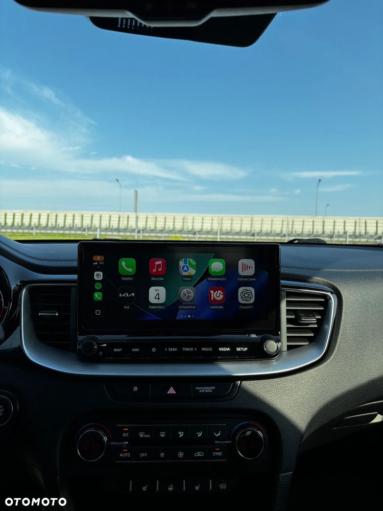 Kia Ceed 1.4 T-GDI L Business Line Plus - 22