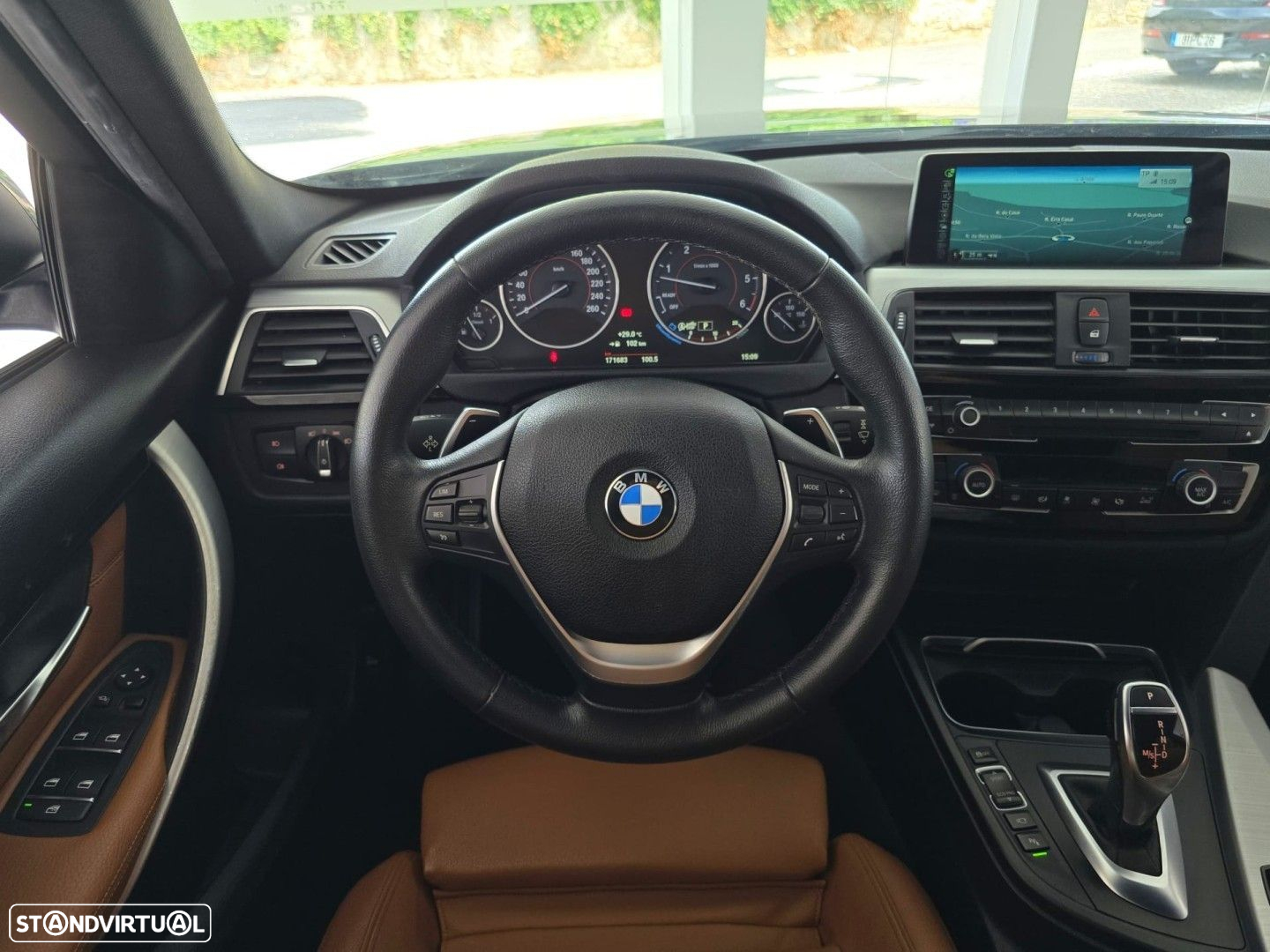 BMW 335 d Touring xDrive Line Sport - 29