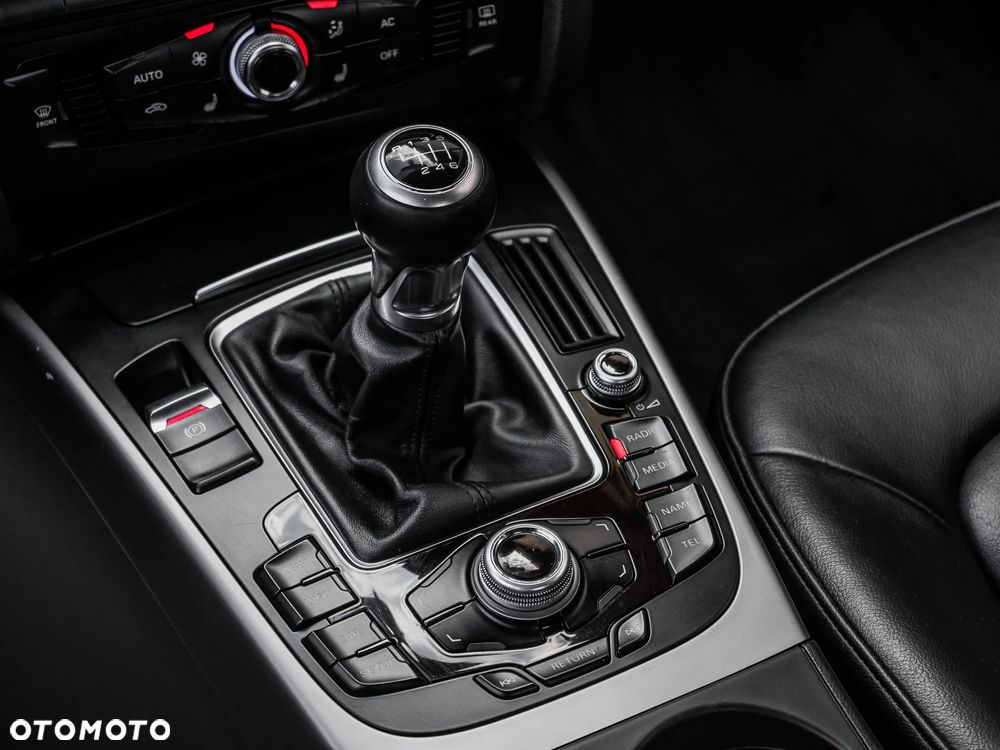 Audi A4 Limousine 2.0 TDI 112g DPF Ambiente - 25