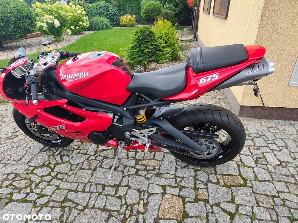 Triumph Daytona - 25