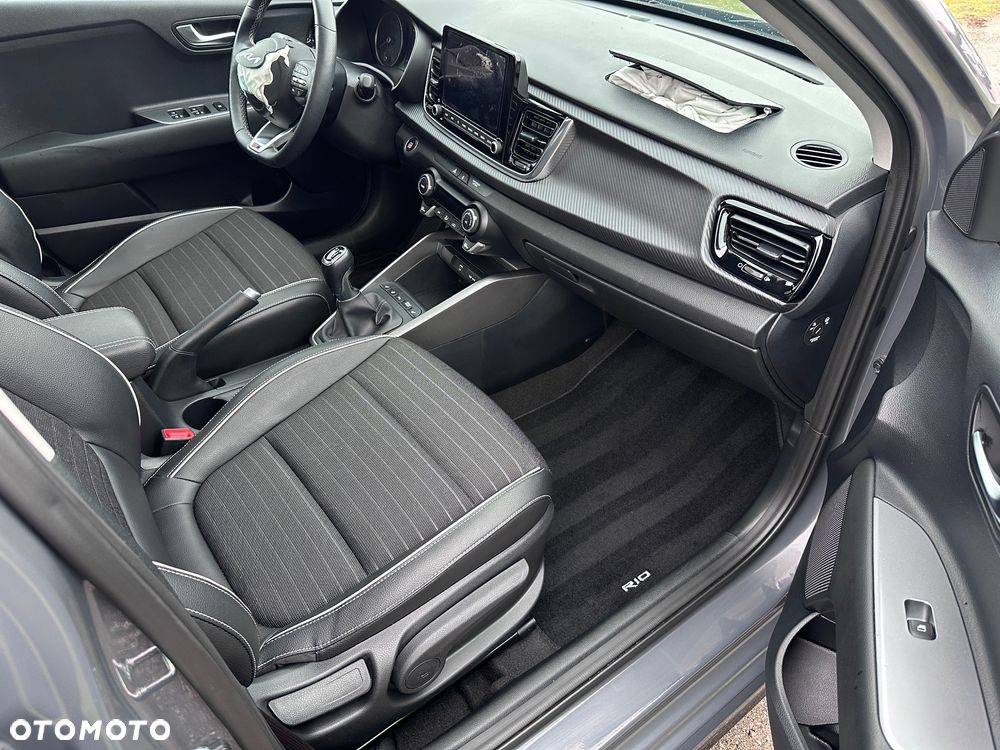 Kia Rio 1.0 T-GDI 120 Mild-Hybrid GT Line - 11