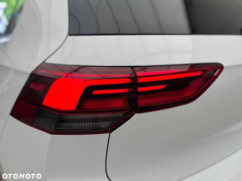 Volkswagen Golf 1.5 TSI EVO Style - 18