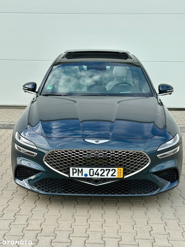 Genesis G70 Shooting Brake 2.0T RWD 8AT Premium - 20