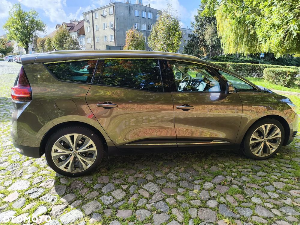 Renault Grand Scenic ENERGY dCi 110 EDC INTENS - 9