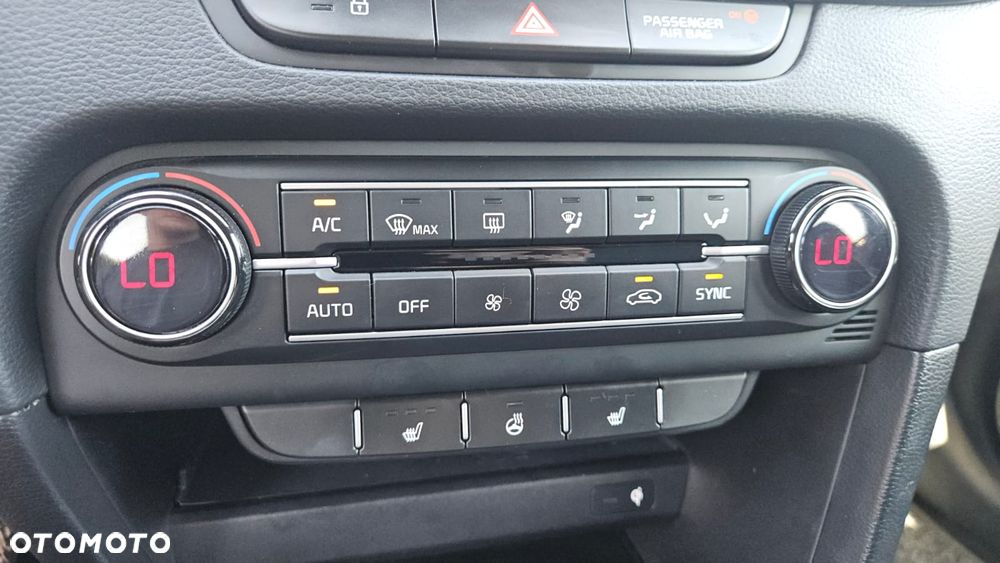 Kia Ceed 1.5 T-GDI DCT7 OPF JBL Sound Edition - 20