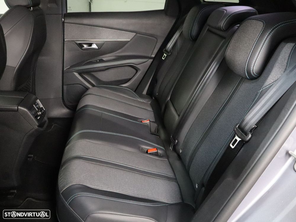 Peugeot 3008 1.6 Hybrid Allure e-EAT8 - 7