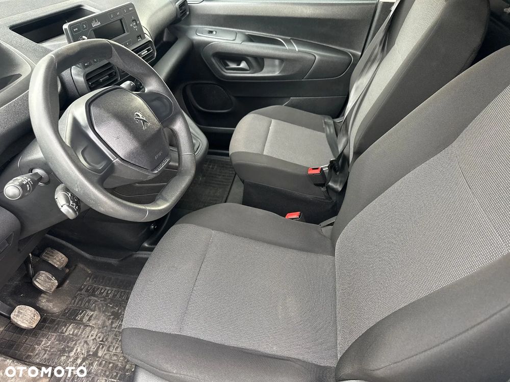 Peugeot Partner - 27