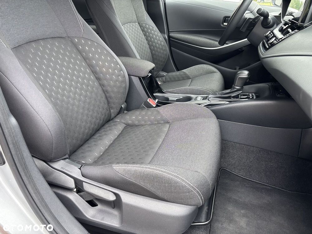 Toyota Corolla 2.0 Hybrid Comfort - 8
