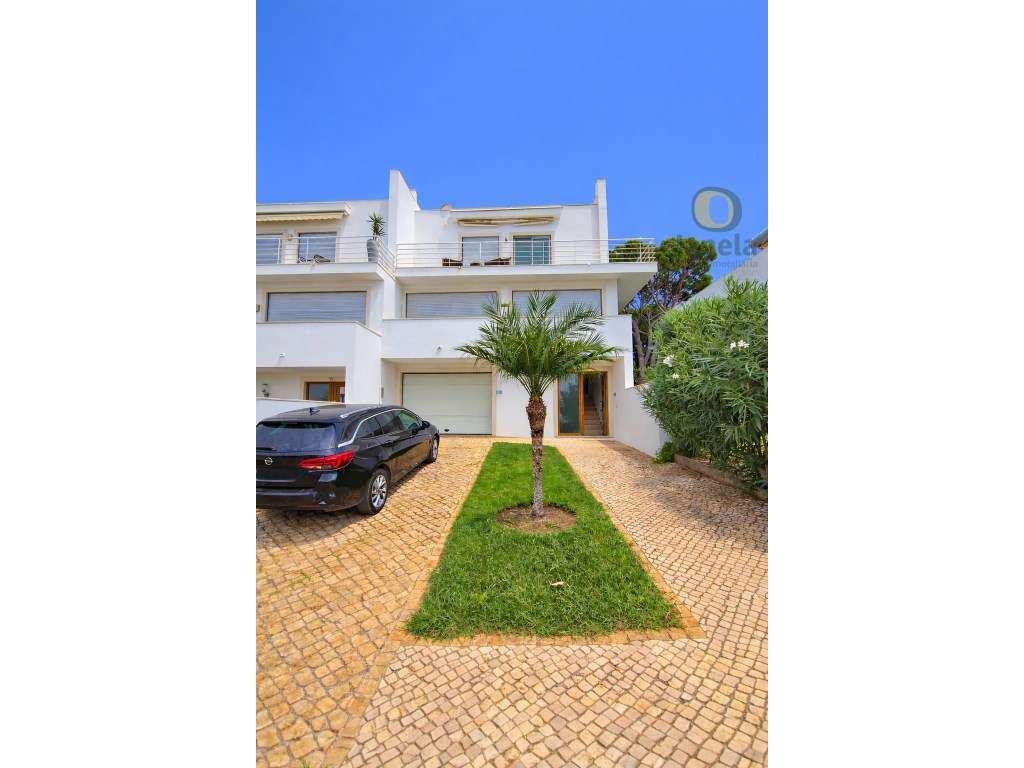 Moradia em Condomínio Fechado com Piscina, em Vilamoura - Grande imagem: 2/59