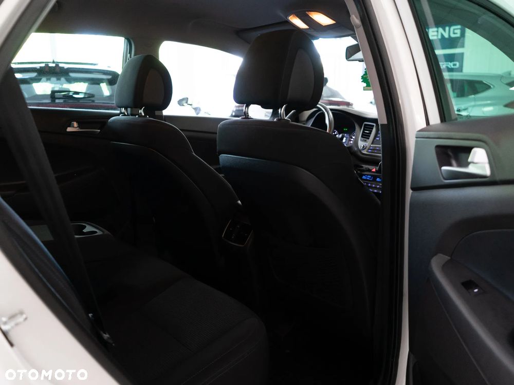 Hyundai Tucson 1.6 GDi Comfort 2WD - 30