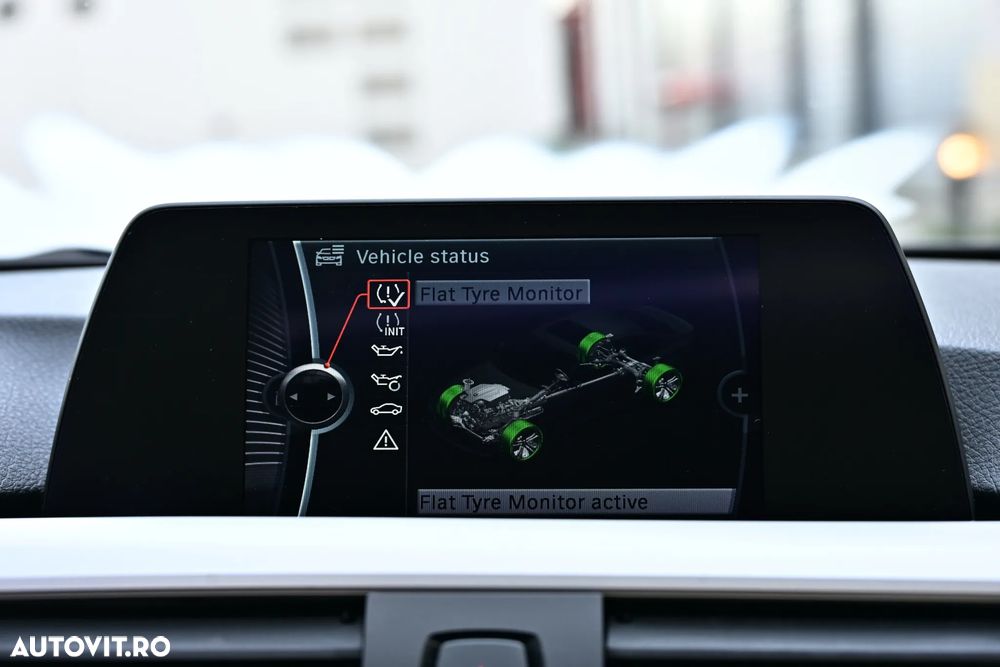 BMW Seria 3 320d Efficient Dynamic Edition Aut. Modern Line - 39