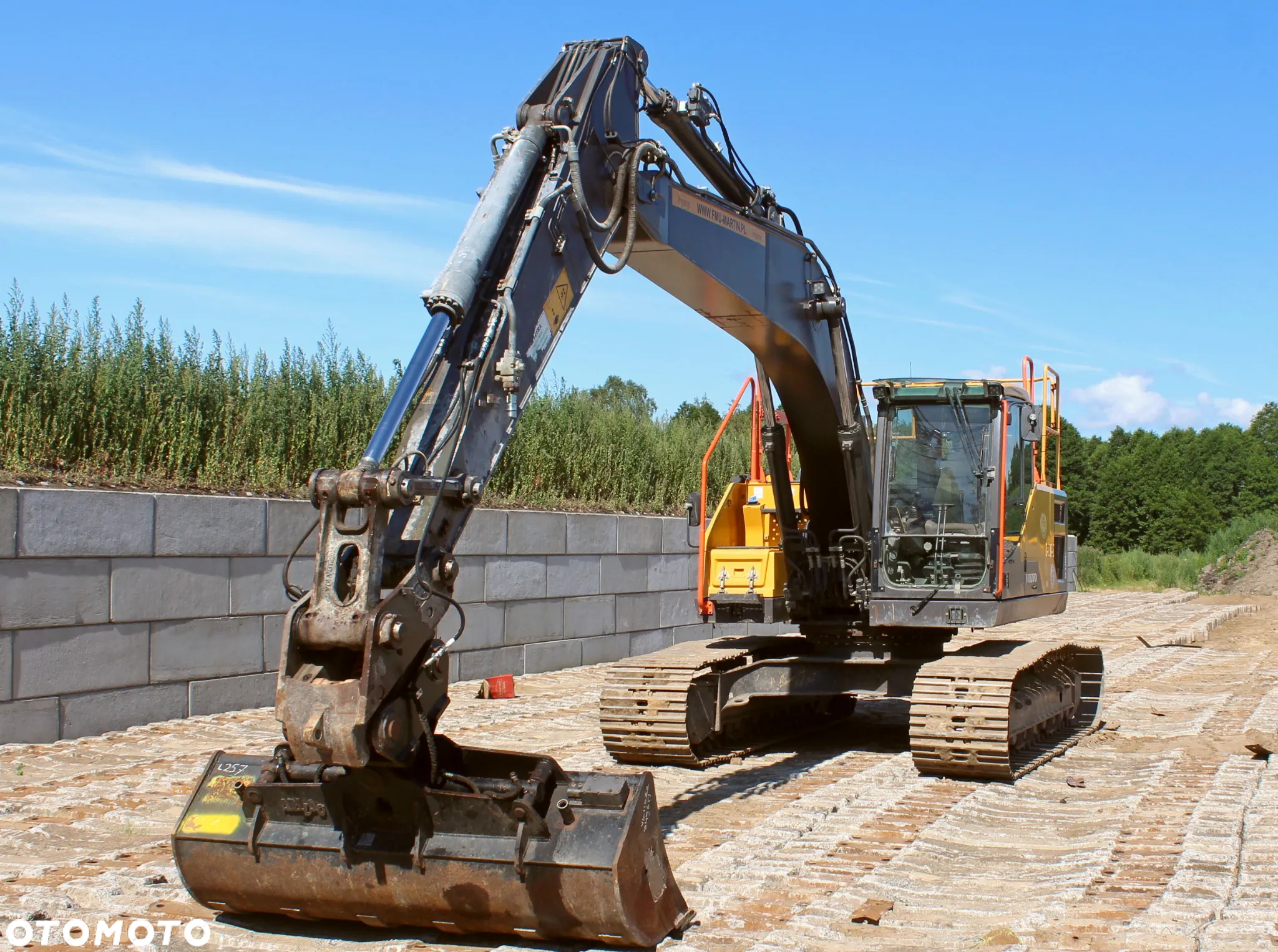 Volvo EC220EL - 8