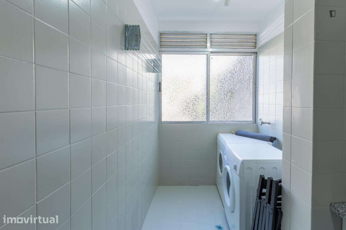 Apartamento com 1 quartos - localizado em Santo Ildefonso Porto - Grande imagem: 5/11