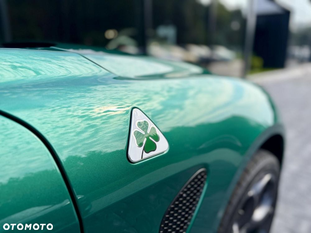 Alfa Romeo Giulia 2.9 Bi Turbo V6 Quadrifoglio - 11