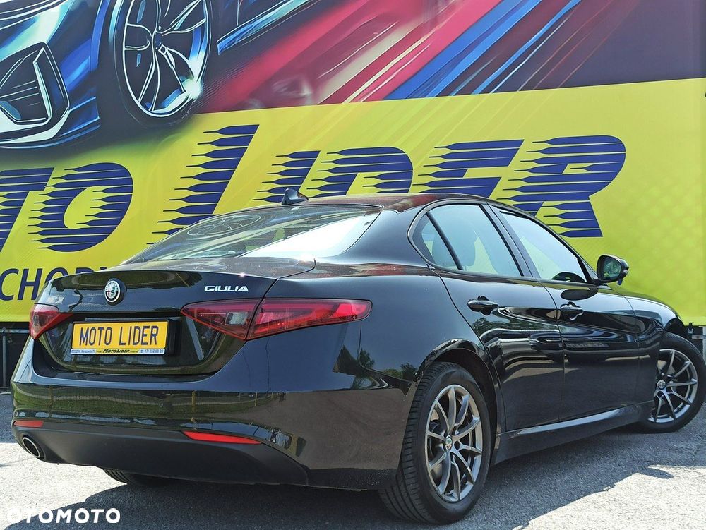 Alfa Romeo Giulia - 6