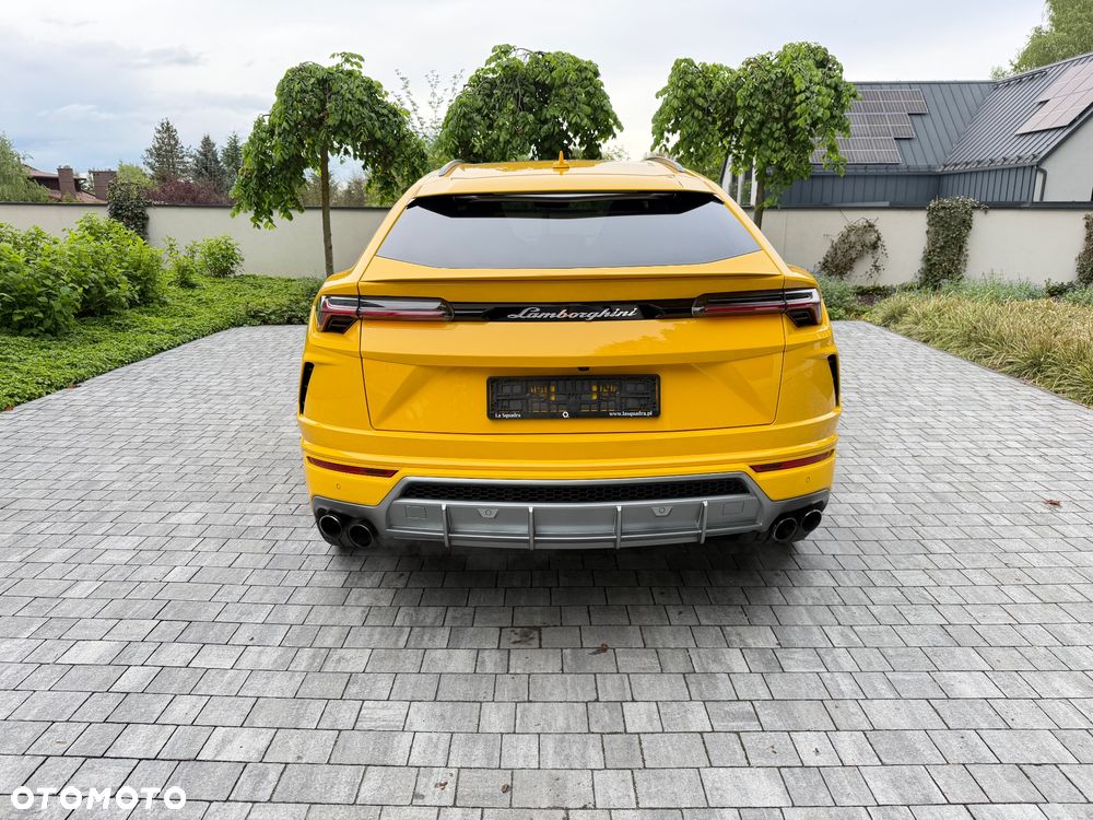 Lamborghini Urus - 7