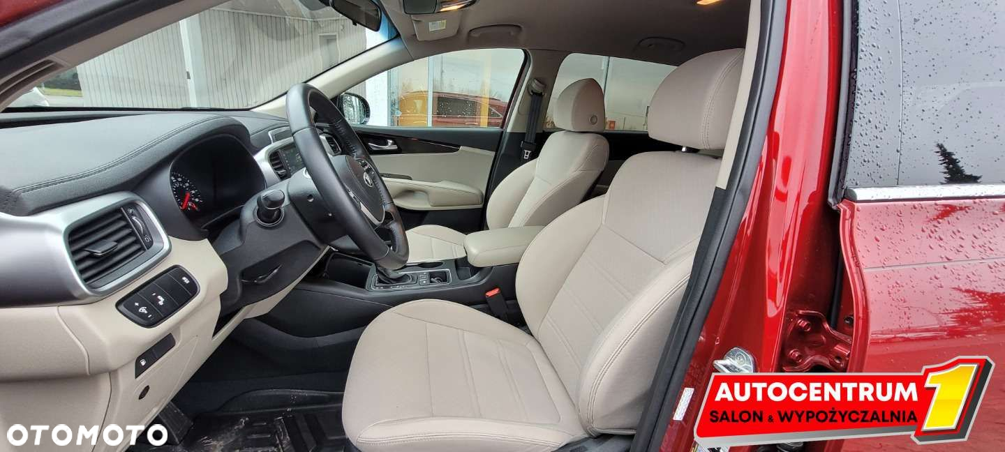 Kia Sorento - 22