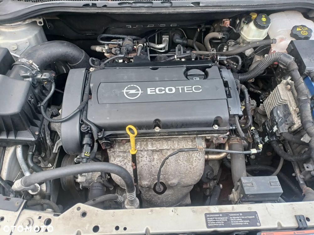 Opel Astra 1.6 Selection - 8