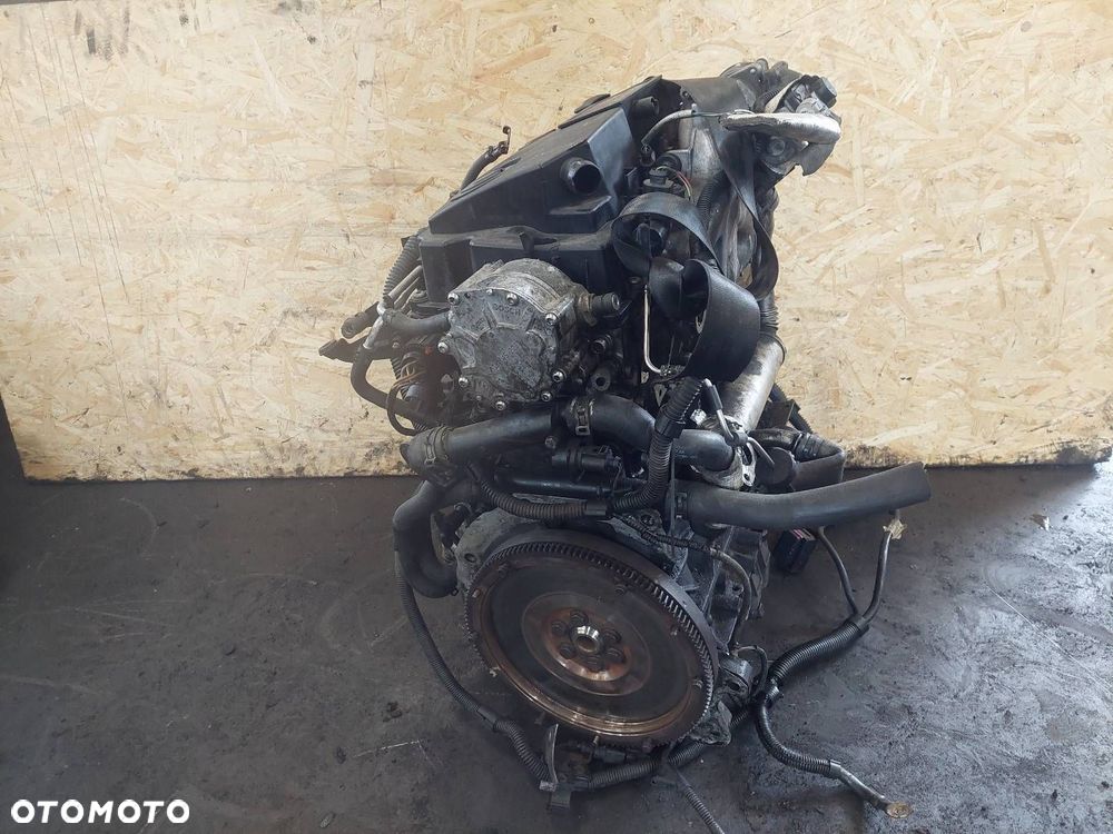 SILNIK + POMPOWTRYSKI SKODA ROOMSTER I 1.9 TDI BLS 038130073AG ID: 236589 - 1