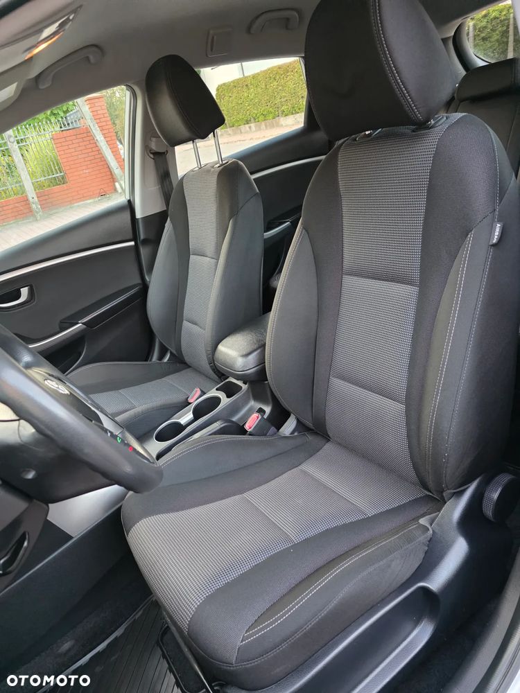 Hyundai i30 - 14