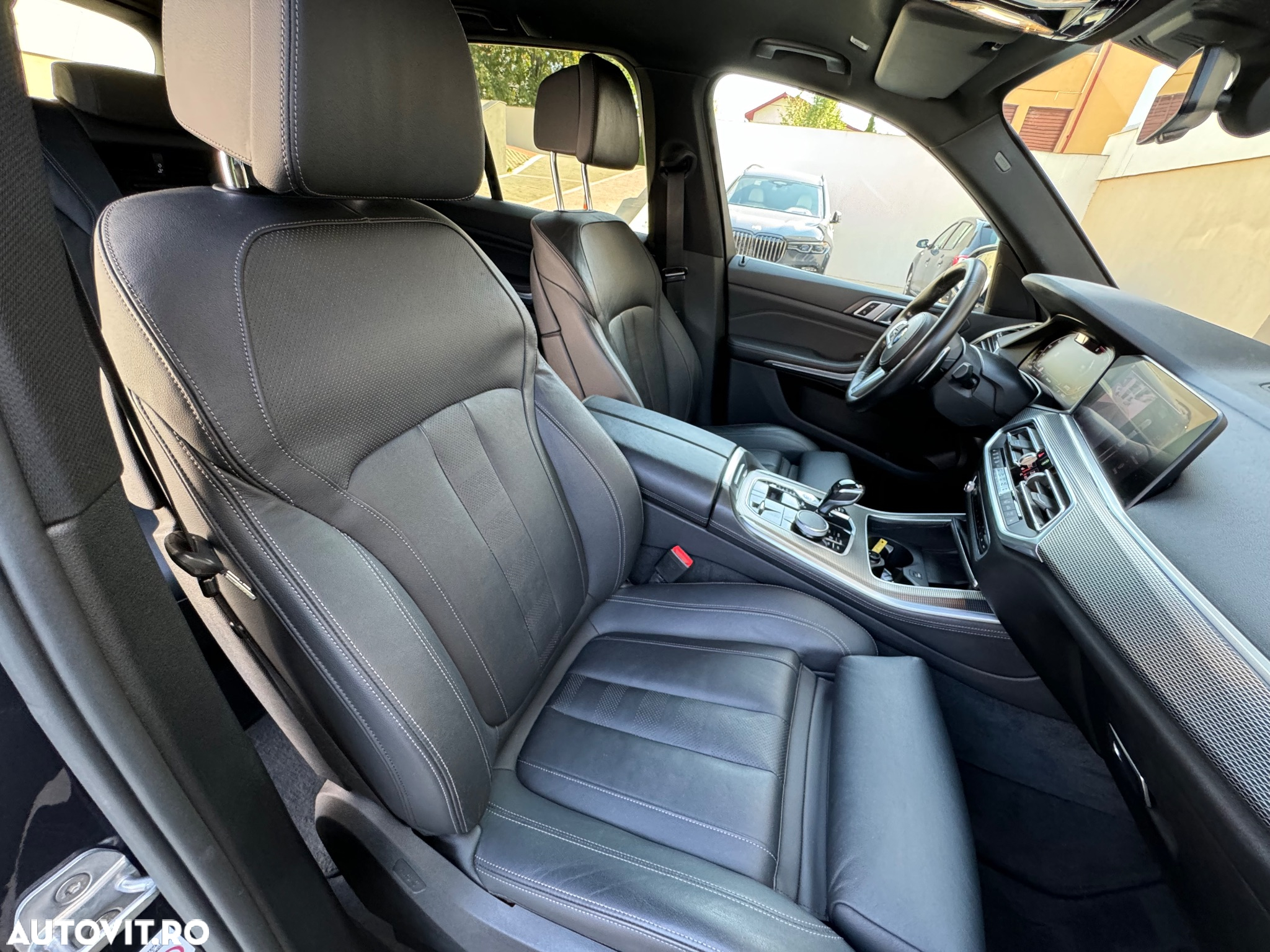 BMW X5 M M50d - 25