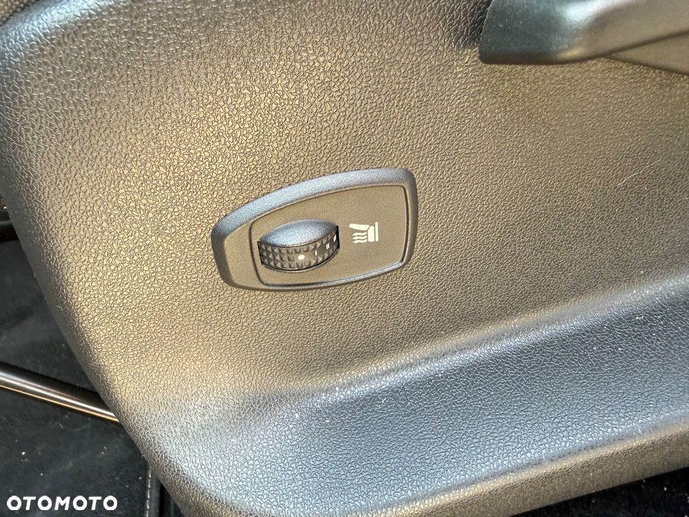 Renault Scenic 1.4 16V TCE Bose Edition - 23