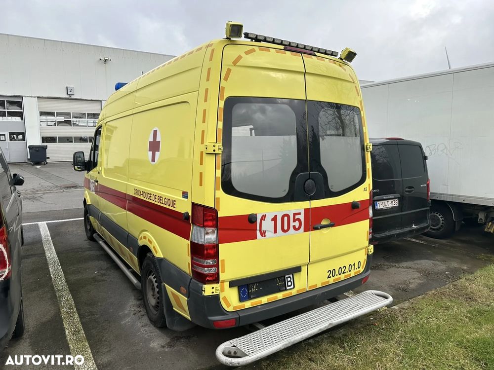 Mercedes-Benz Sprinter - 30