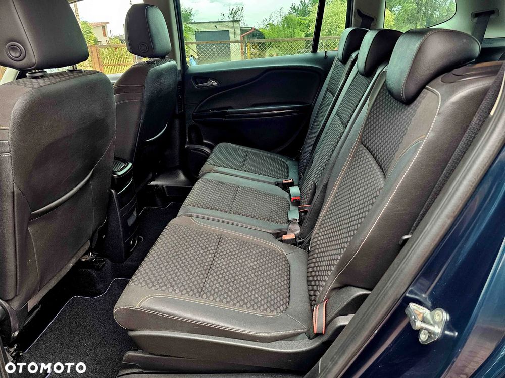 Opel Zafira 1.4 Turbo (ecoFLEX) Start/Stop Innovation - 19