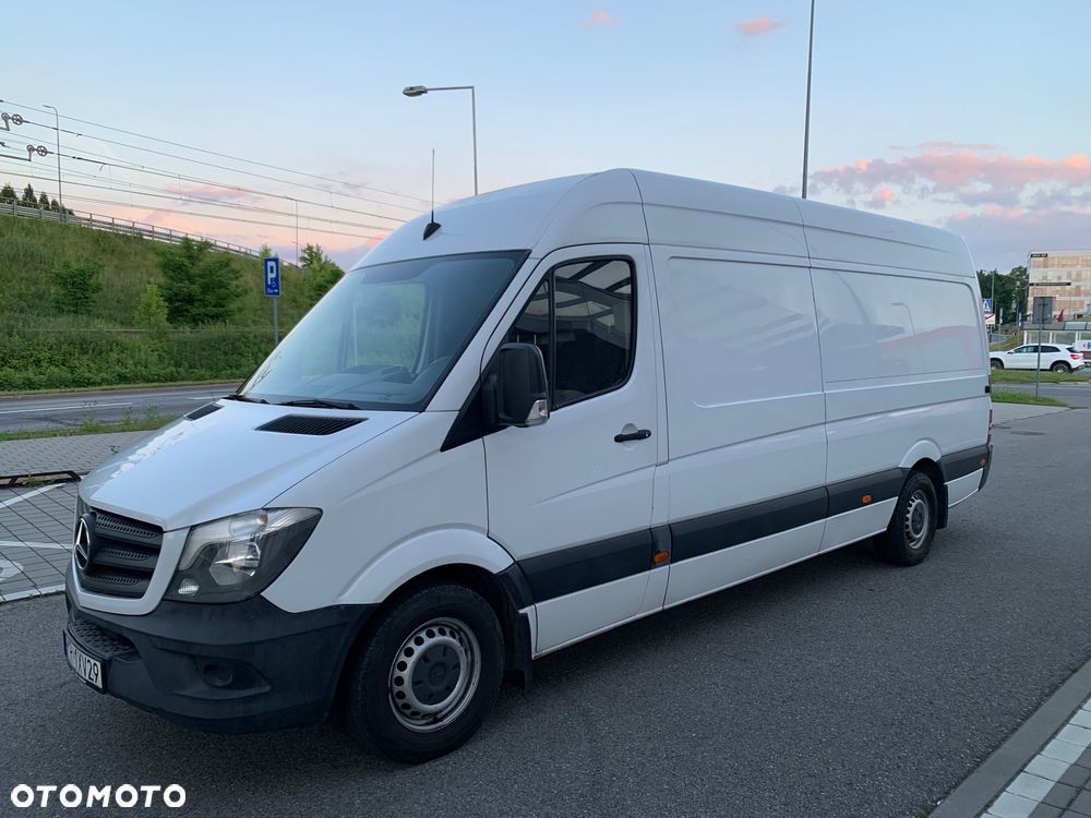 Mercedes-Benz Sprinter - 1