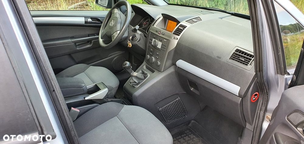 Opel Zafira 1.9 CDTI Cosmo - 14