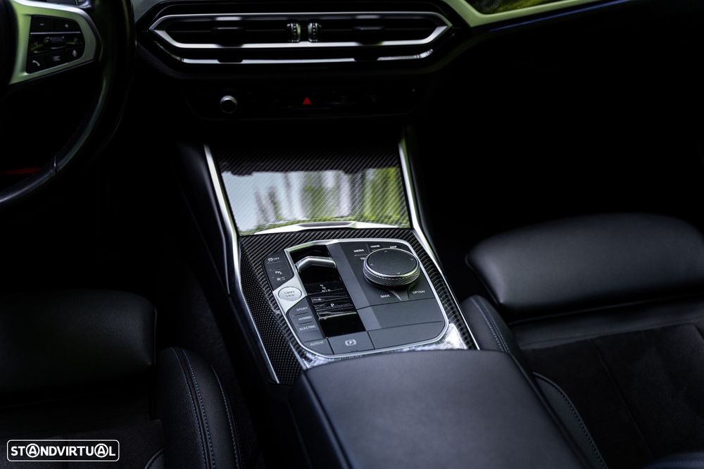 BMW 330 e Pack 50 anos M Auto - 9