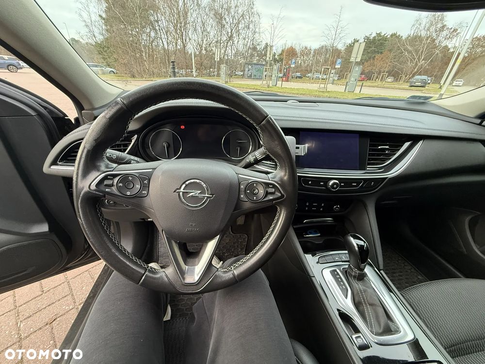 Opel Insignia 2.0 CDTI Elegance S&S - 10