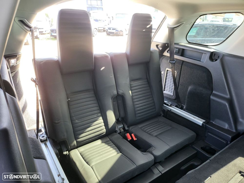 Land Rover Discovery Sport - 24