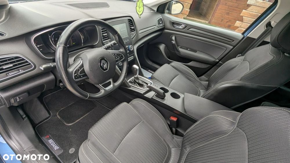 Renault Megane ENERGY TCe 130 EDC LIMITED - 18