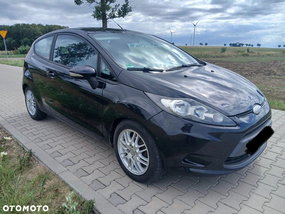 Ford Fiesta - 8