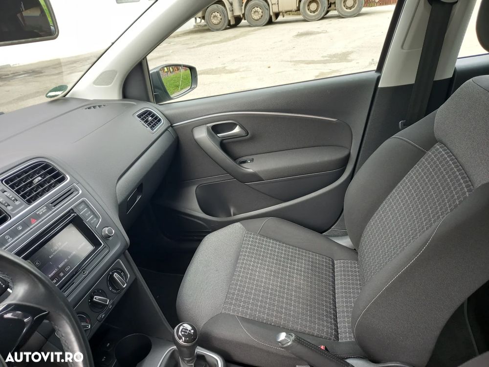Volkswagen Polo 1.2 TSI Blue Motion Technology Comfortline - 13