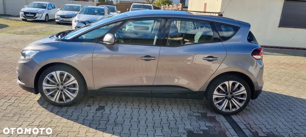 Renault Scenic dCi 110 Expression - 8